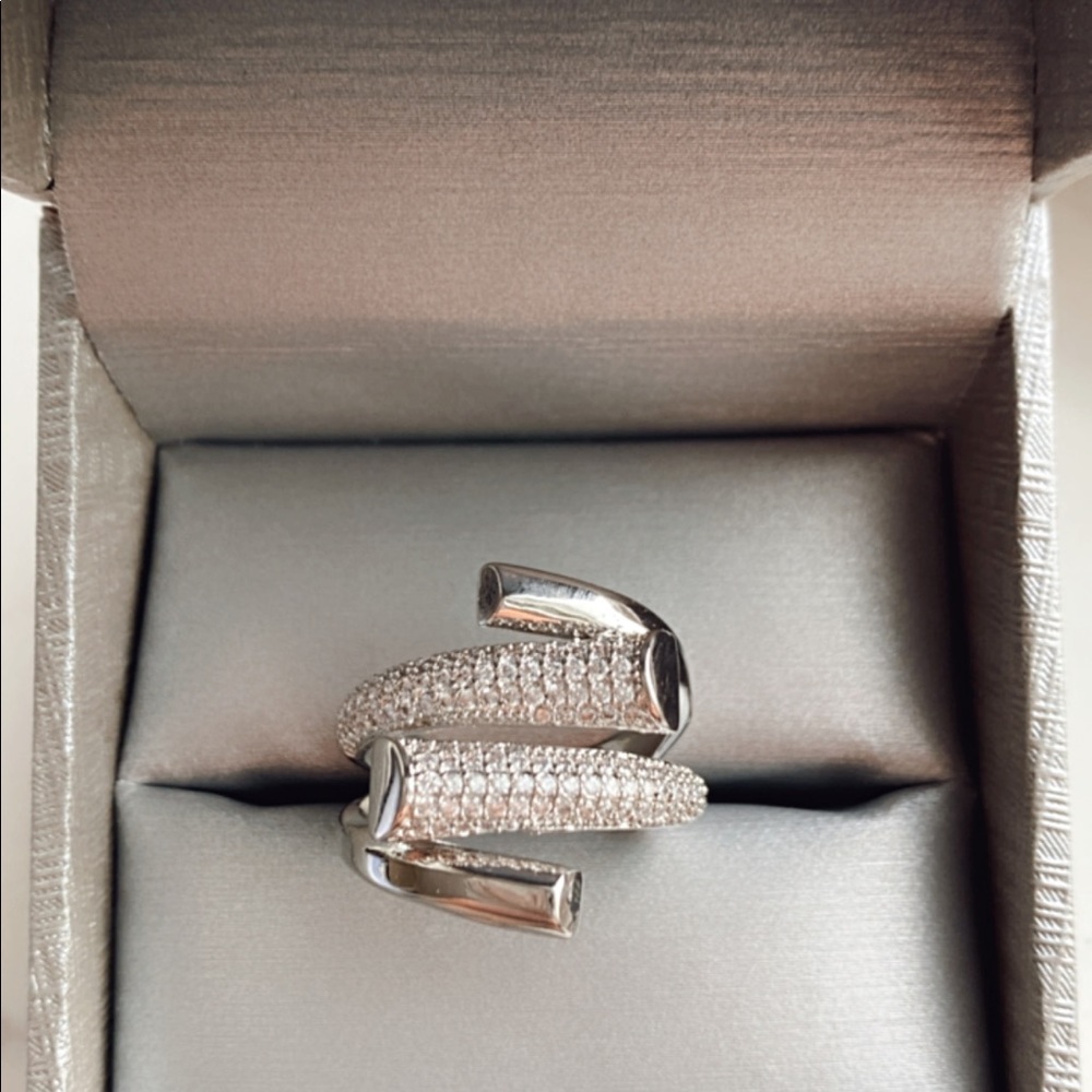Pave Statement Ring - Picture 14 of 16